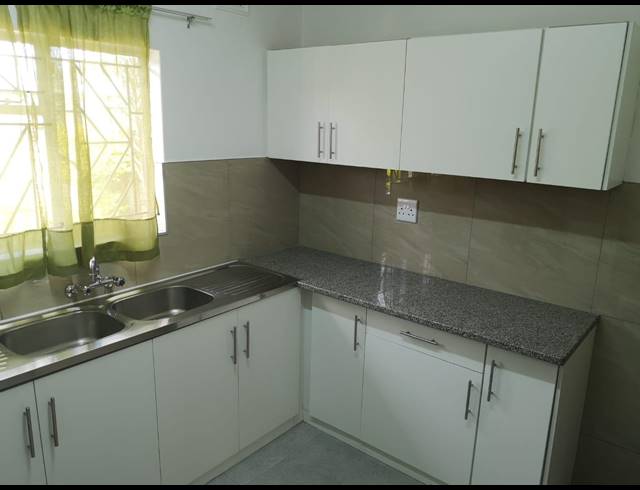 3 BEDROOM TOWNHOUSE TO LET IN DUNVERIA